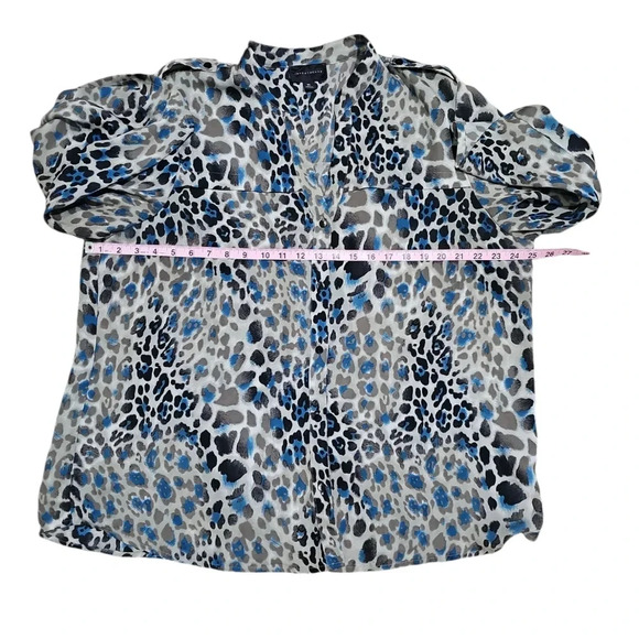 Investments XL Semi Sheer Blue Brown Leopard Print Button Down Classic Blouse - Picture 5 of 6
